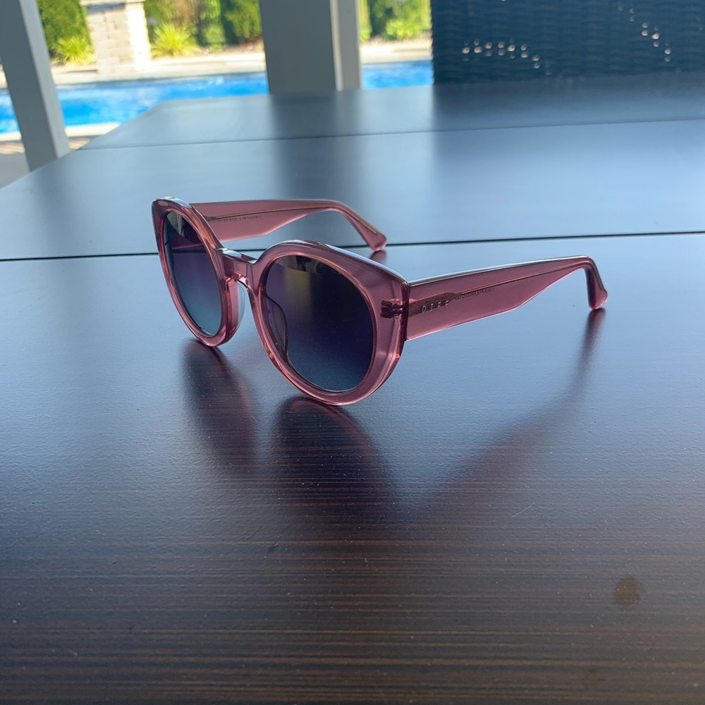 Diff Luna Polarized Sunglasses